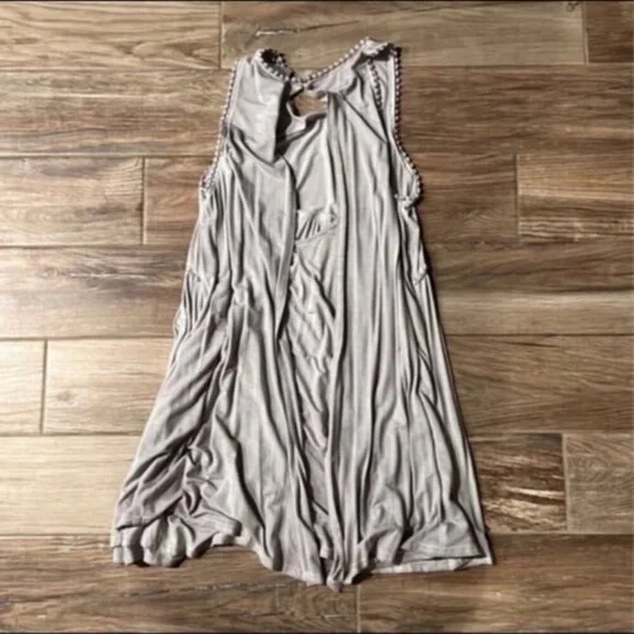 Infinity Raine Dress - Picture 2 of 2